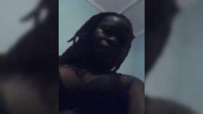 Dark skinned slut showing her bust and phat booty in real amateur video