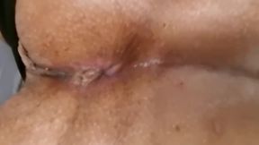 Chubby wife likes it in her ass hole and receives a lot of cum