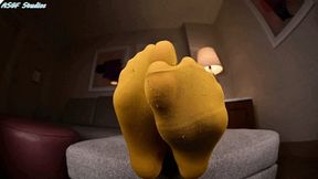 Goblin Goddess yellow hose soles! - MOV