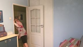 Housewife Discreetly Masturbate At Night
