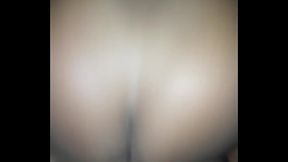 Mulata cavalgando gostoso