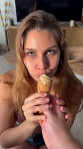 Israeli Girl Sucking - ישראלית מוצצת