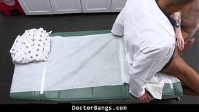 The Doctor Is Getting Ready to Impregnate His Naughty Little Patient - Doctorbangs