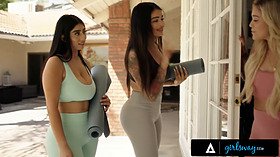 Violet Myers & Carolina Cortez team up to fuck their yoga teacher Kali Roses in a wild threesome