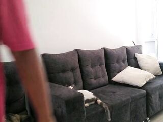 ya que estamos solas bañémonos juntas y démonos cariño en los coños que pase lo que tenga que pasar