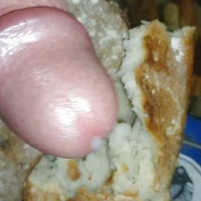 Cumming on bread