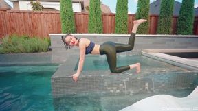 Wet Leggings Workout with Elena