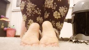 My Day in a Floral Burgundy Pajama and Showcasing My Soft Feet 1080HD