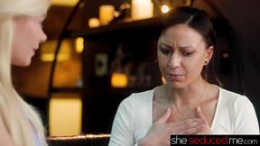 ”SHESEDUCEDME Lesbian Massage Critic”