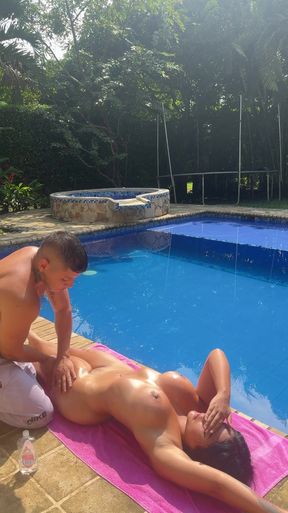 Busty Curvy Latina Gal Lets Her Masseur Fuck Her Hard & Cum On Her Big Ass After a Massage By the Pool
