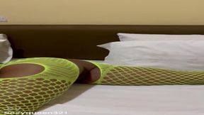 Big ass beauty shakes her curves in a sultry dance.