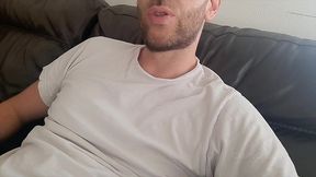 salope femboy baise par un hetero a casquette