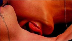 Lesbian Babe Jayden Jaymes Pleases Hot Redhead's Pussy