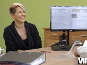 VIP4K. La cosa dolce Inga Devil dà il suo corpo in prestito