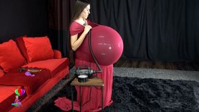 Hailey's First Balloon Stuffing Cam 2 4K (3840x2160)