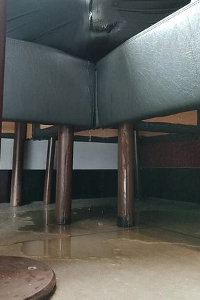 risky public wetting