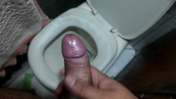 Gozando antes do banho