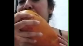 Me prestas a tu novia para comerme su pap&aacute_ya??? .. Parejitas de Cancun. O alrededores :)