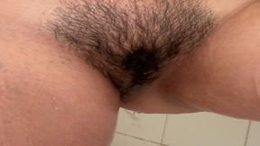 minou sois la douche