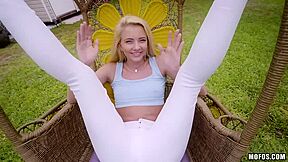 Riley Stars Fuck And Facial