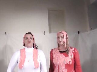 Lola and Jodie - Star Trek vs Star Wars