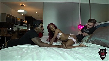 Fat Cocks Rome Major And Alex Mac Fuck Tiny Beauty Mini Stallion!