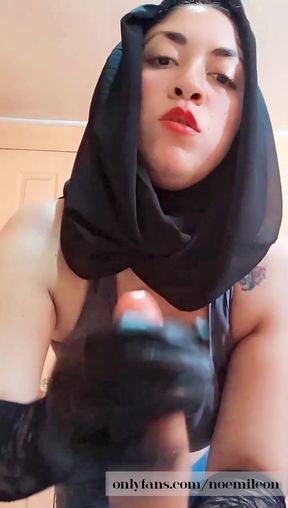 Irani Muslim Hotwife