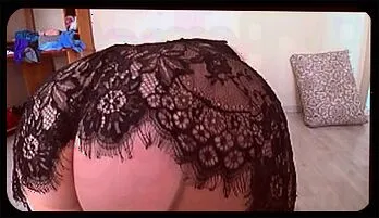 Sultry Milf Shakes Her Booty in Pantyhose free HD videos