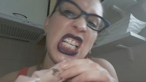 Come closer MP4