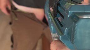 Mia s’amuse à tirer