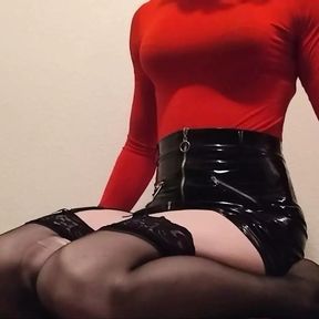 Sissy in Latex Skirt Edges for You