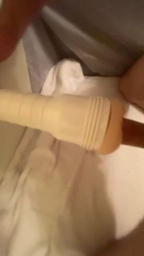Creampied Mounted Fleshlight (Closeup, great noises!)