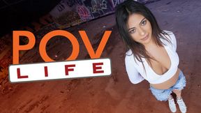 Teen Reyna Belle gags on cock while blowing him in reverse riding position