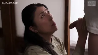 Mature Mother 27 ~I Can't Leave My Miserable Step Son Alone...~ Kiyoka Toyosaki - ...