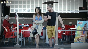 QuickFap 11m anal with Frida Sante by Only Gold Digger