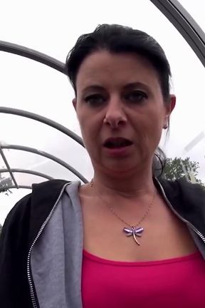 Bonny devil enjoys sucking and fucking huge cock in the car