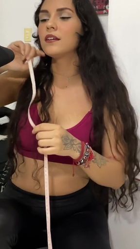 THE SEXY TAILOR CAN'T RESIST THE TEMPTATION! - PORN IN SPANISH   Clip 2