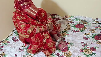 Pahli Raat Pati ke sath patni Arrange Marriage Suhagrat Indian Frist Night Homemade Newly Married Couple