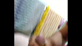 Gozando rapidinho no trabalho