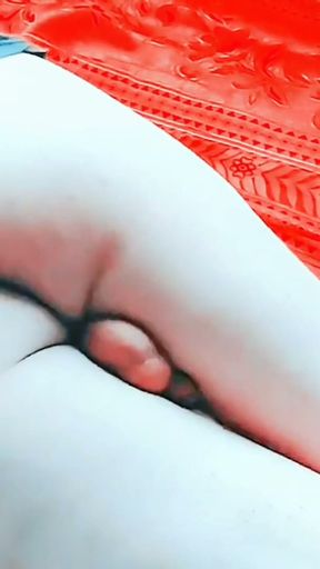 Big thighs white shemale with big natural tits sexy hot horny ladyboy   Clip 1