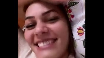 Ruiva safada na video chamada