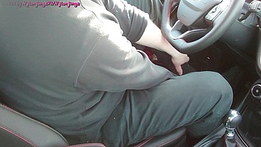 Frivoles Unterwegs in Feinstrumpfhose 1 ** Auto **