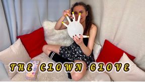 I BLOW UP A RUBBER GLOVE AND TURNED IT INTO A CLOWN 4K ENG SUB