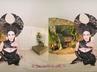 The Seductive And Concupiscent Indica Marie As Lanfear From Wheel of Time Has Been Awaiting For Your Return