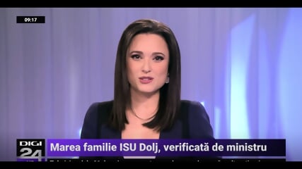 Sexy news presenters from Romania-3
