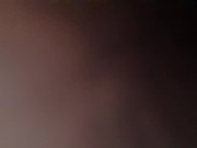 Pajaso en la bodega del heno, el heno pica