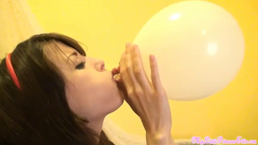 HIGH HEEL POPS IN STOCKINGS