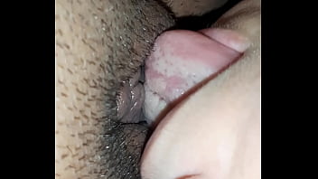 Very close up cunnilingus and orgasm - Girls fly orgasm