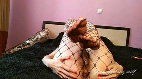Hairy Russian MILF gets creampie in stockings