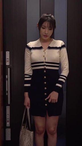 I Went to a Men's Massage Parlor My Female Boss Was Working There Overtime! Role Reversal!